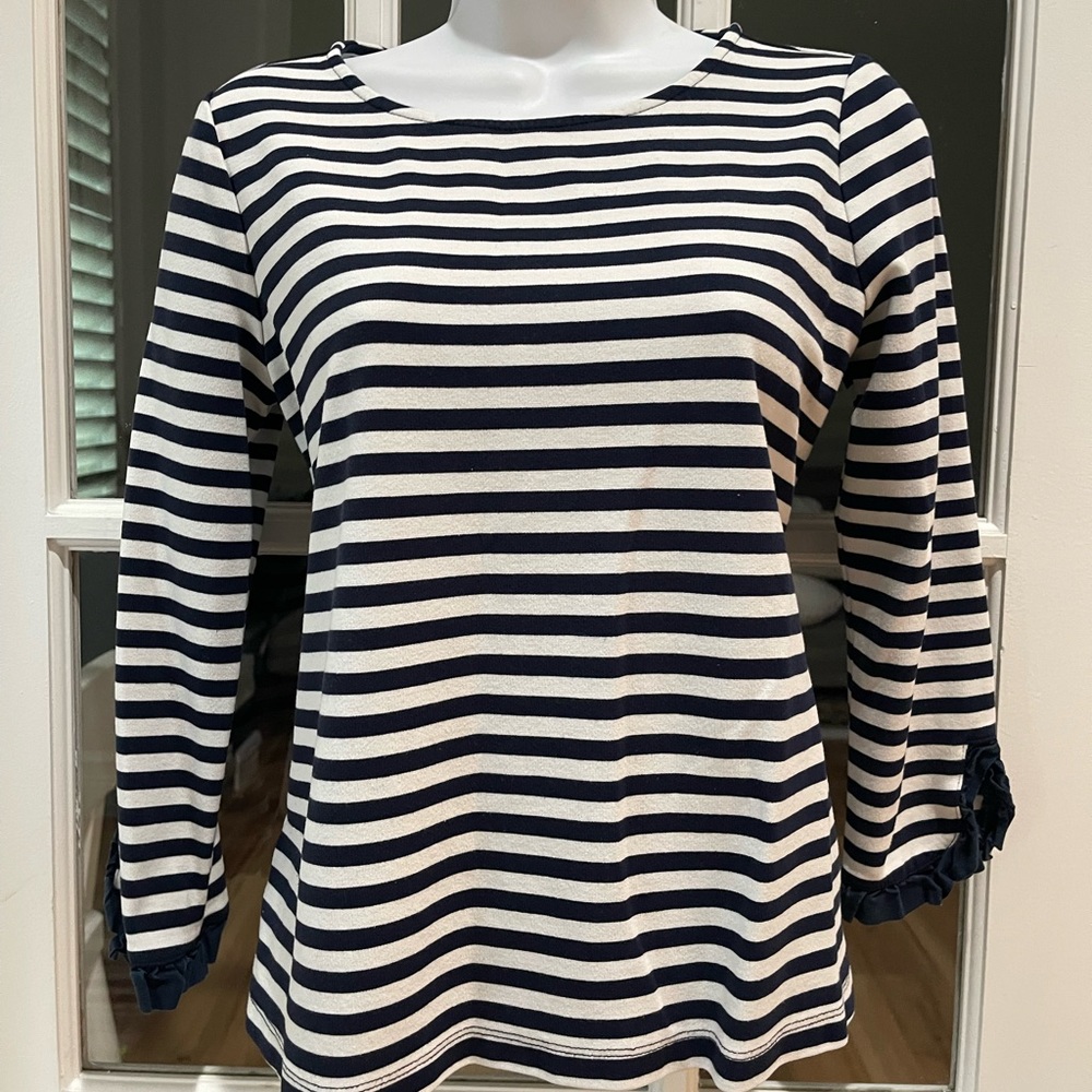 ANN TAYLOR FACTORY - Horizontal Stripped Blouse